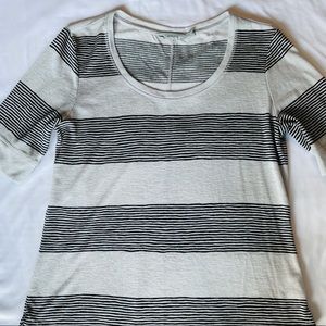 Athleta Gray & Black Striped t-shirt casual